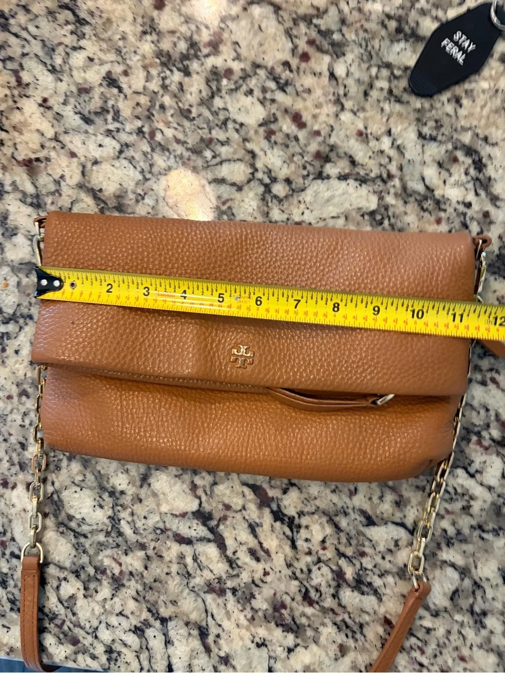 🤎 Tory Burch Thea Pebbled Leather Foldover Convertible Crossbody Bag Camel